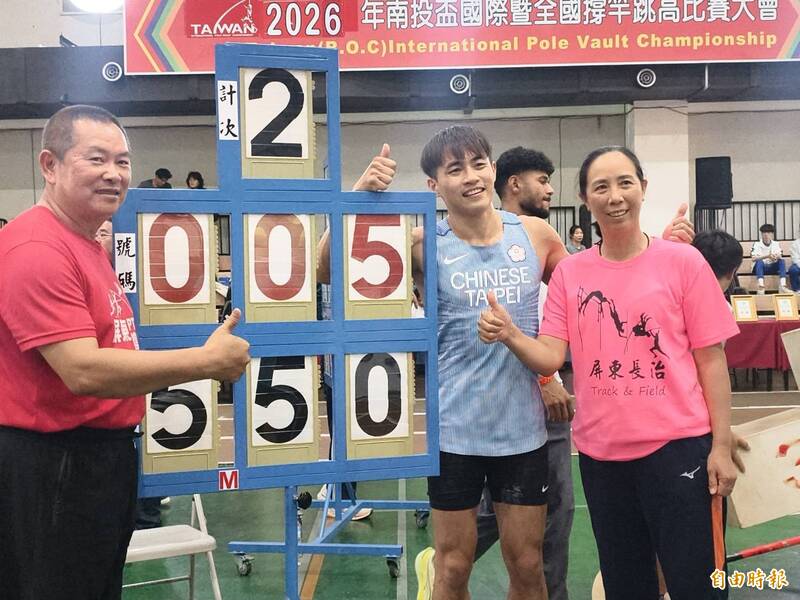 黃湧富室內撐竿跳創歷史新高！30年首金留台灣，一年「增高」15公分關鍵揭密