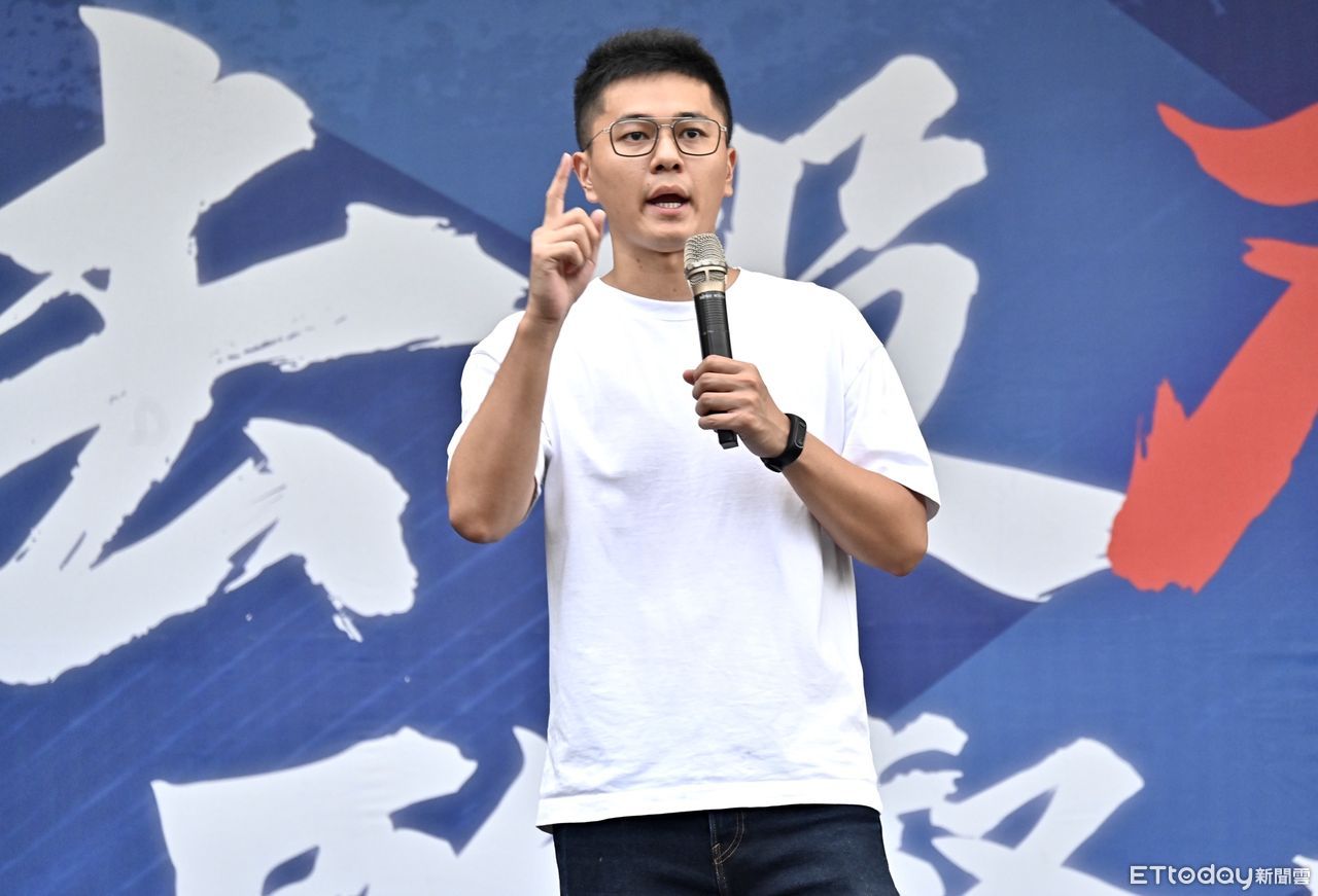 「雙重國籍、閃兵」爭議延燒：李孝亮宣布退選北市議員，展現政治負責態度
