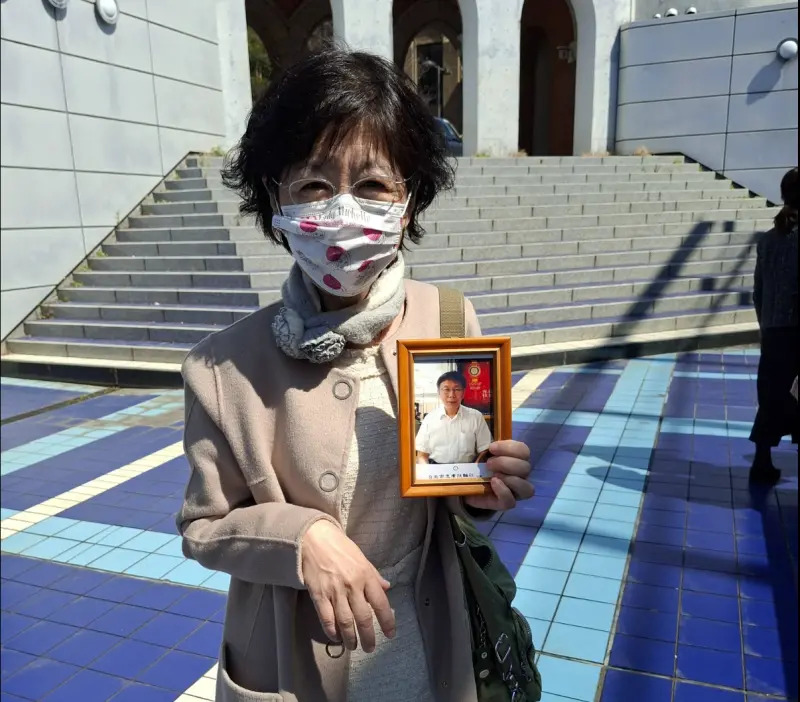 陳佩琪赴日「捧柯」引熱議：京華城案宣判前夕，政壇解讀為轉移焦點