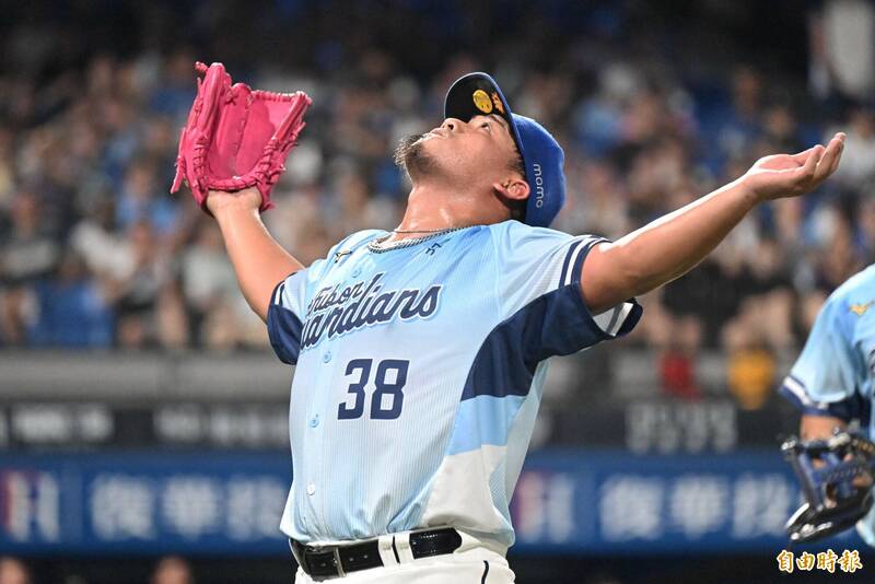 悍將李吳永勤生日戰前夕 月薪翻倍達20萬 寫生涯新高力拚破除魔咒