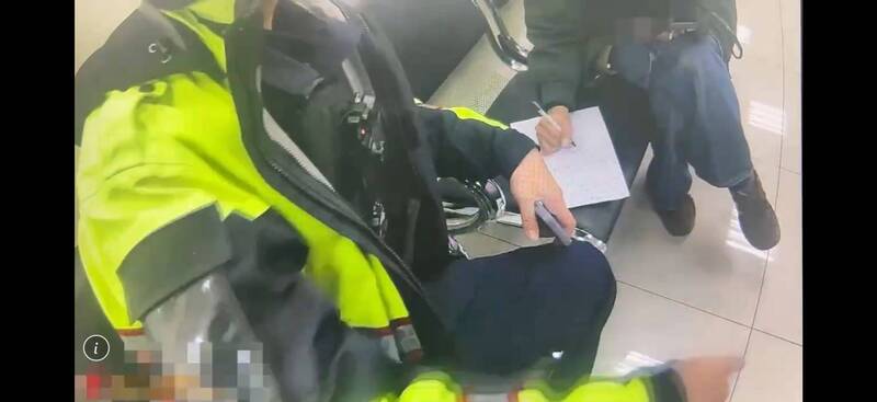 「假運動員」愛情詐騙直擊！喑啞女險失百萬 信義警筆談識破跨國騙局