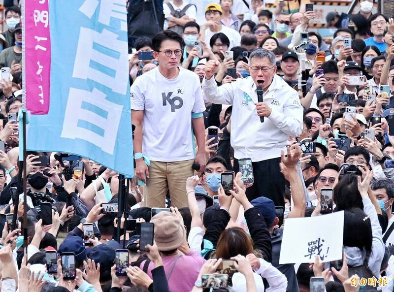 凱道「司法戰」變調？柯文哲弊案後黃國昌哭腔嗆聲，藍白合作現矛盾