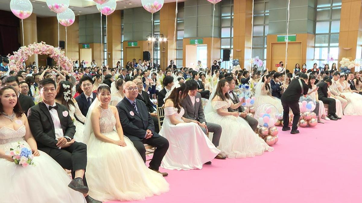 小孟老師3/30星座運勢：兩大星座桃花爆棚，這星座出門即遇豔遇？