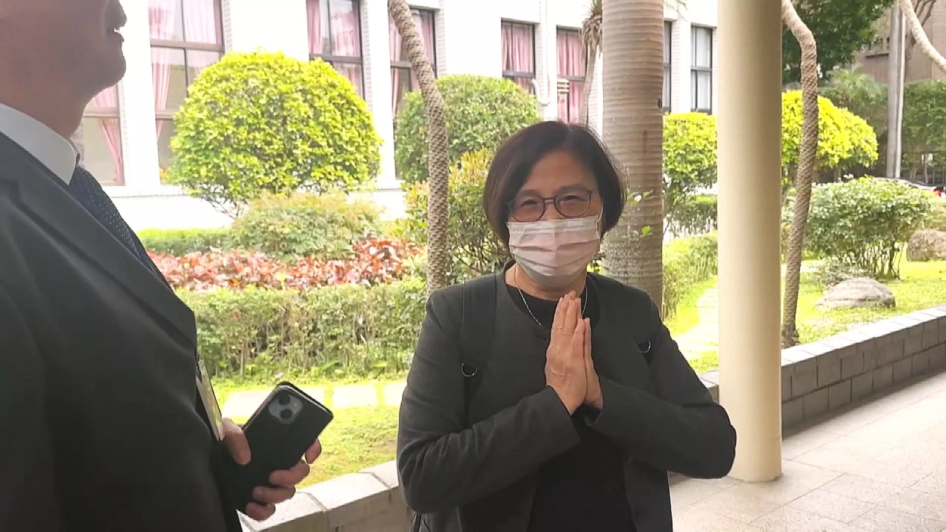 顏慧欣霸凌疑雲震撼政院 楊珍妮首度回應：靜待調查結果