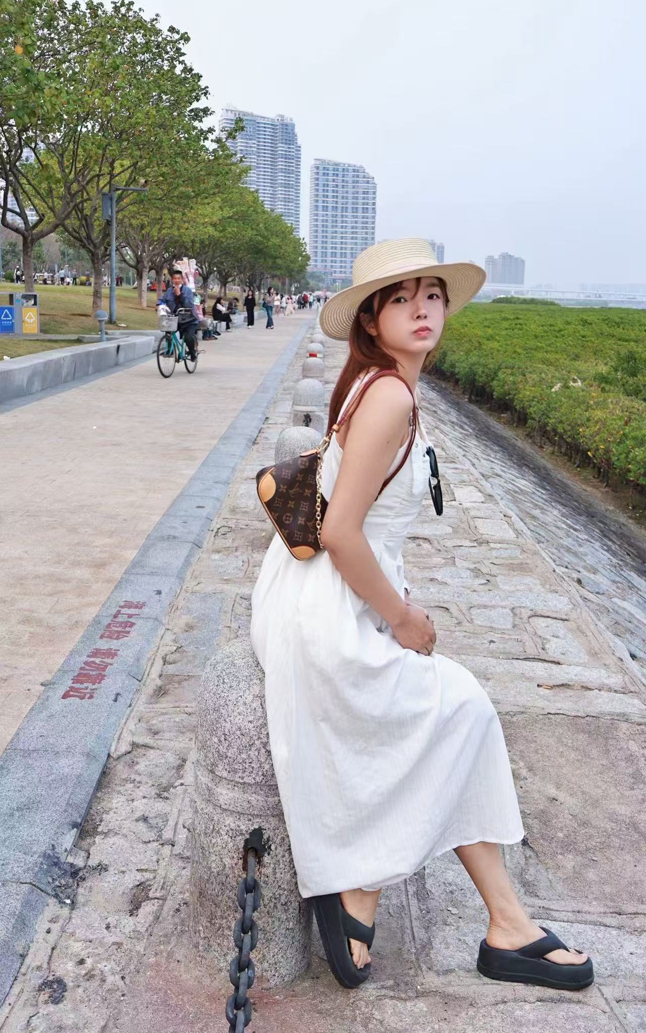高質感女裝新標竿：Xiucut 羽絨服與馬甲外套的選購完全指南